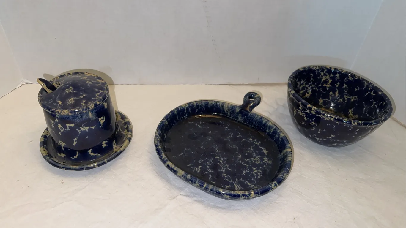 Bennington Potters blue agate sponge