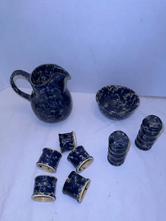 Bennington Potters blue agate sponge