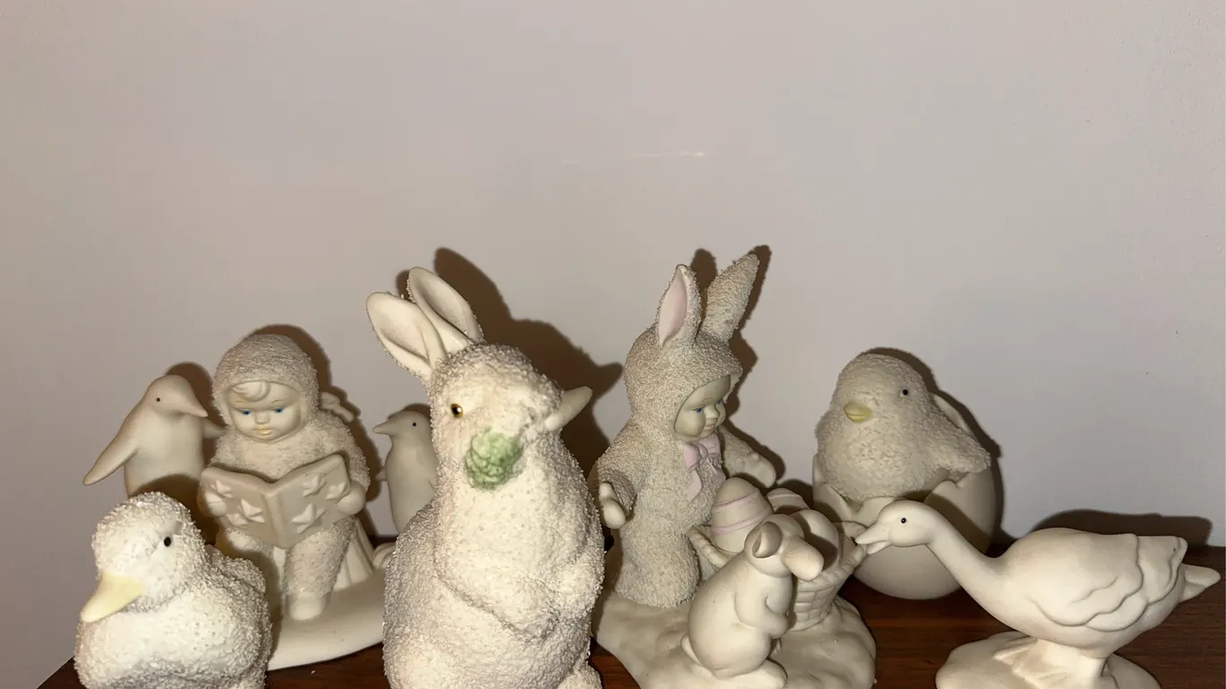 Department 56 Snow baby figurines, etc.