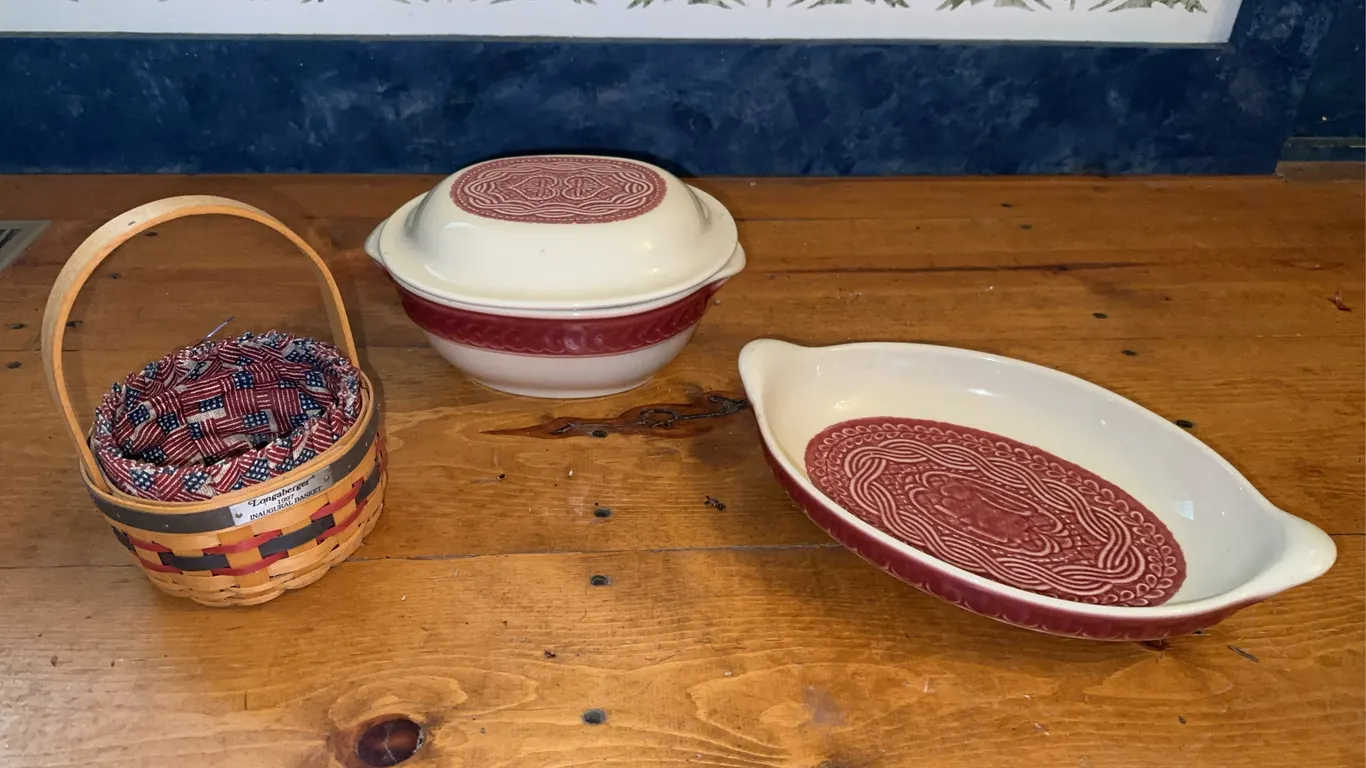 Longaberger pottery + small basket
