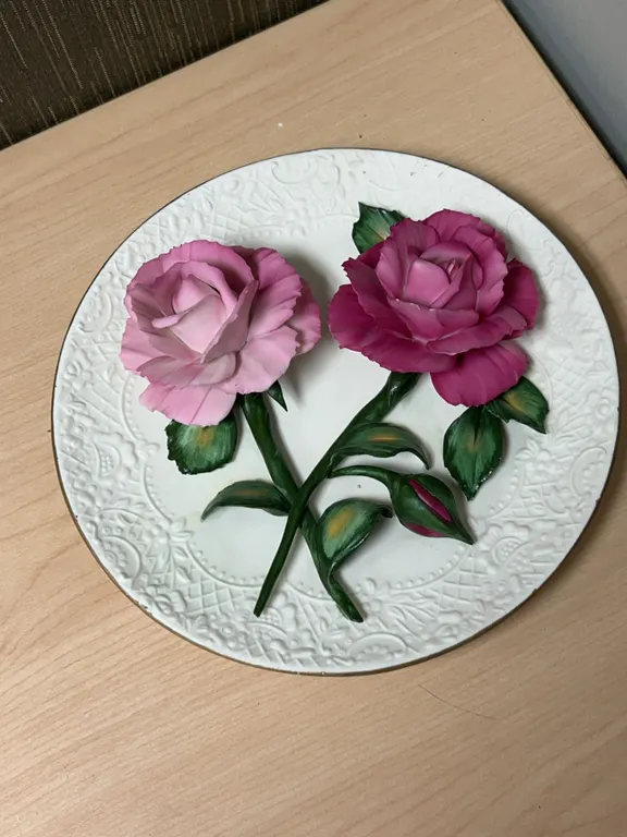 Franklin Mint Capodimonte Lavender Roses Porcelain Plate