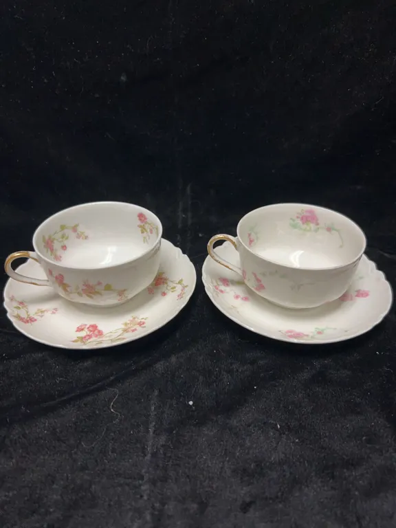 Haviland Limoges France Teacups and Saucers Pair Floral