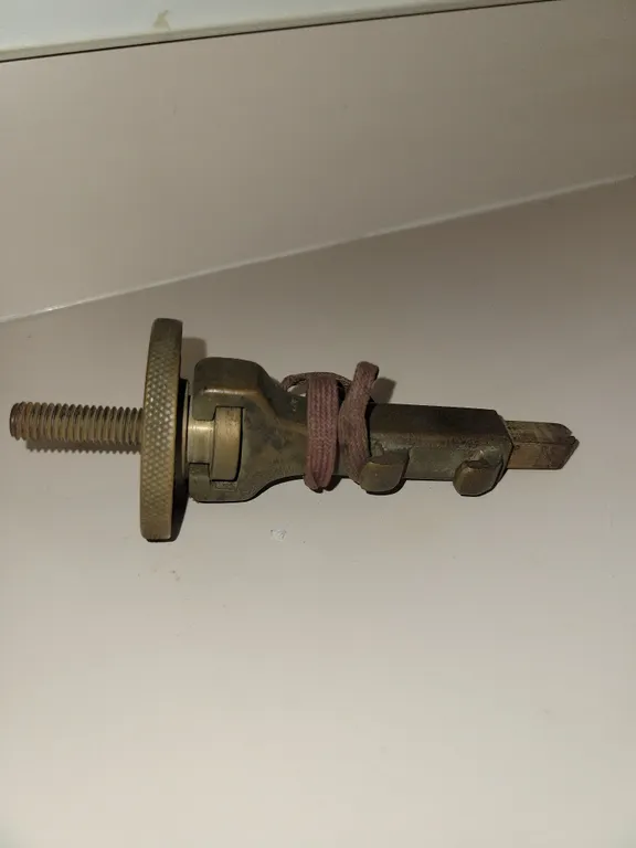 vintage ERCO Mfg. Co. Brass Wire Spreading Tool from Chicago.