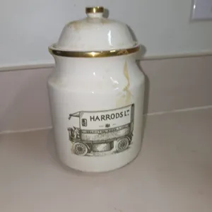 Harrods Van Mason's Ironstone jar