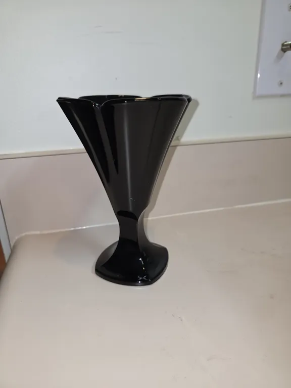 Vintage Luminarc Black Glass Vase France 6" Footed Beautiful