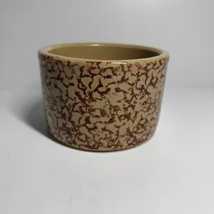Roseville spongeware crock