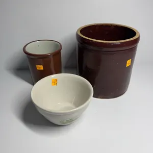 Crock and 2 pottery pieces