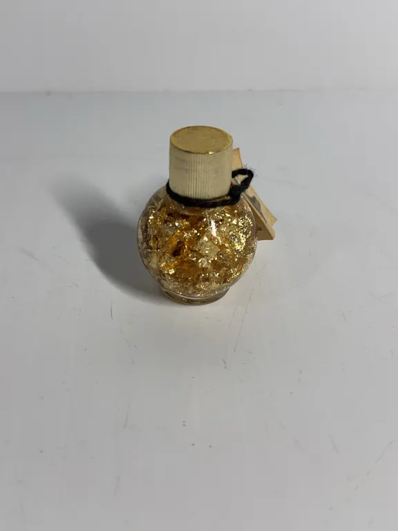 Bottle of Gold flakes