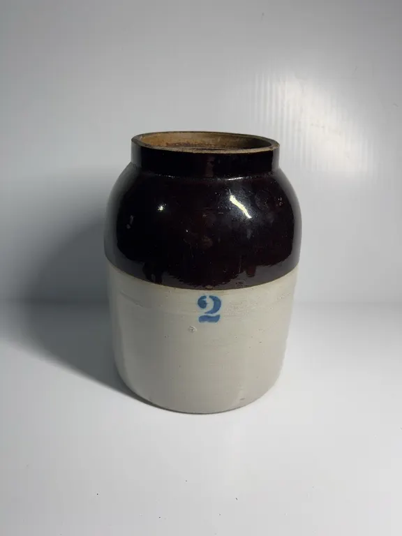2 Gallon two-toned crock