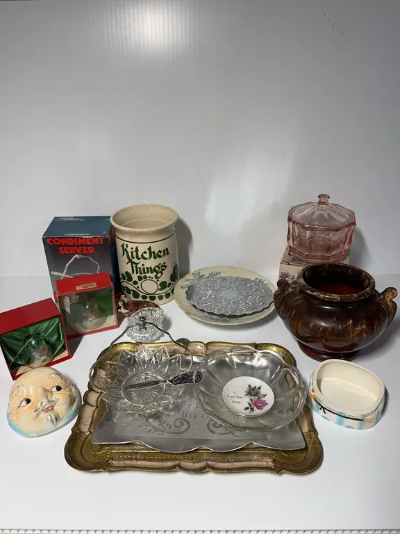 Box of glassware
