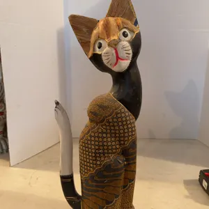 Wooden Cat Statue 20� Tall