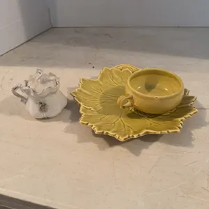 Mini Tea Cup and Leaf Tea Set