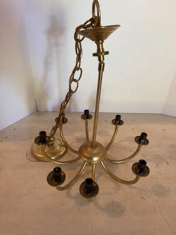 Golden Chandelier 17�