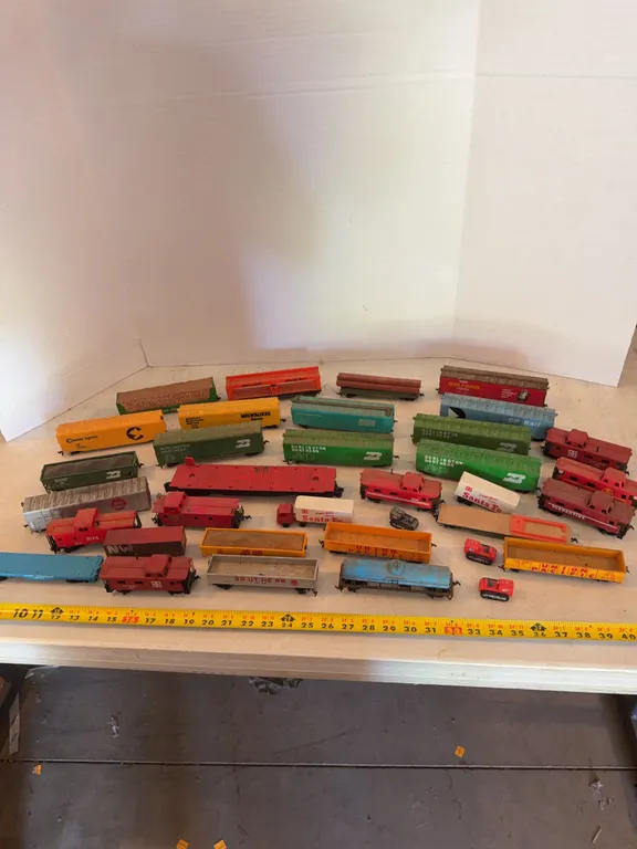 Lot Of Miscellaneous Train Cars