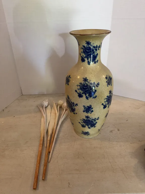 18� White And Blue Floral Vase With Wooden Flower Inserts 18�