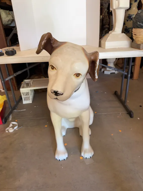 Large Plastic White Dog Statue 37�