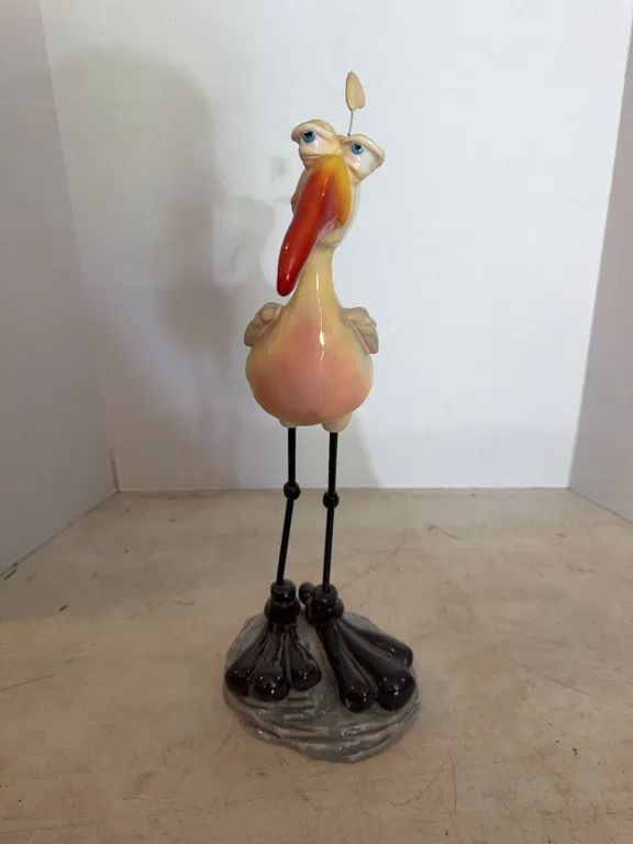 Ceramic Bird Statue 18�
