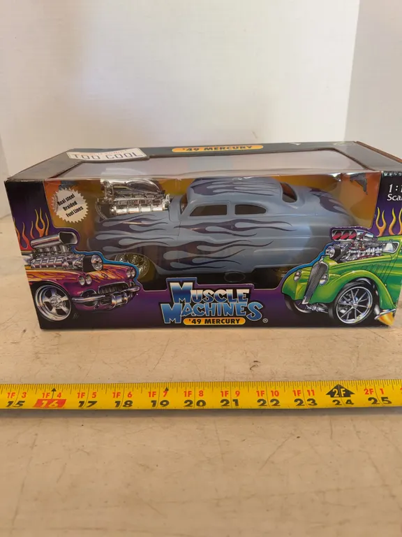�49 Mercury Muscle Machines Die Cast Car