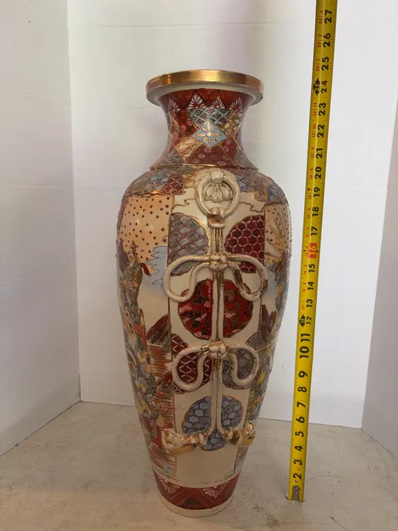 Japanese Style Ceramic Vase