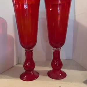 Red Large Vases 22�