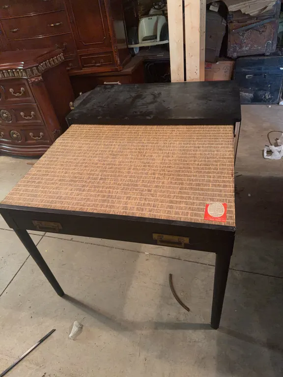 Black Desk With Rollout Table 31� x 38� x 21� (Rollout Table is 30�)