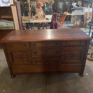 Solid Wood Dresser 53� x 31� x 22�