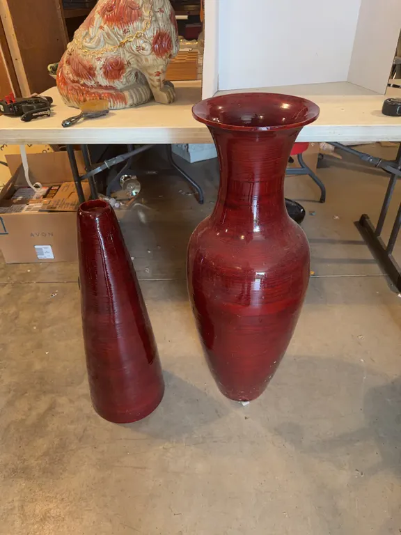 Two Large Flower Pot Set 36� and 28�