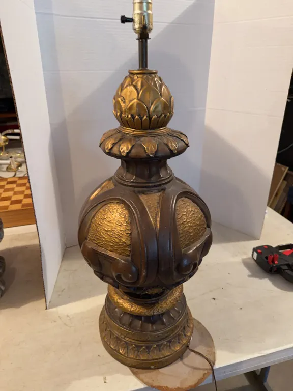 Large Lamp 30�