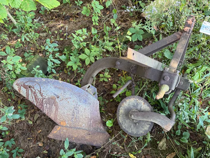 3 pt mounted single bottom plow