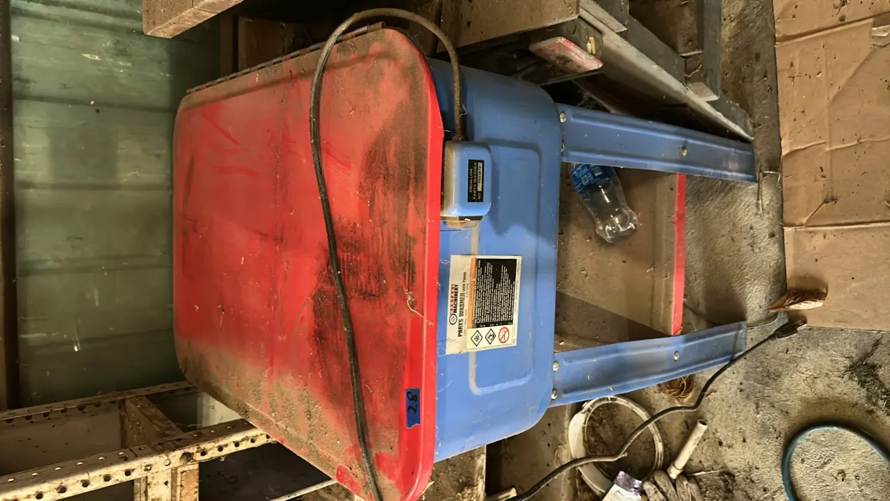 Parts washer