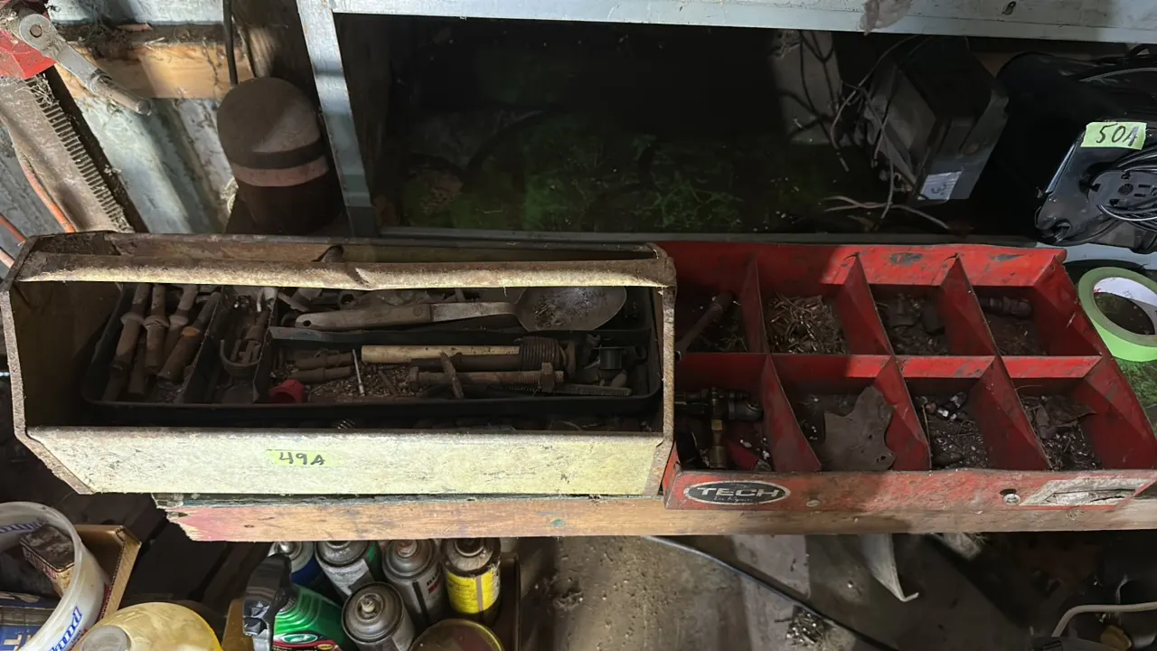 Fasteners and air tools