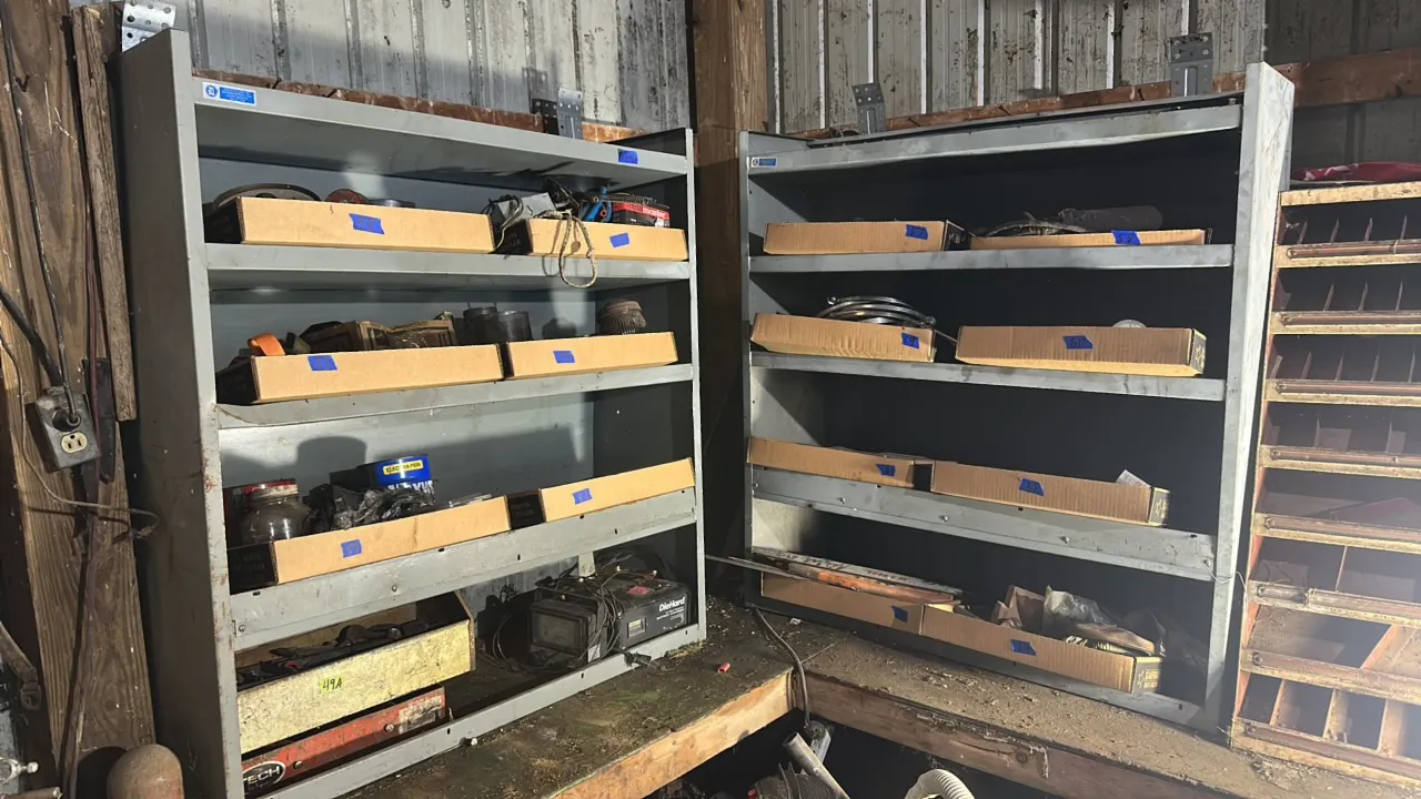 Pair of steel shelves 42x44 no contents