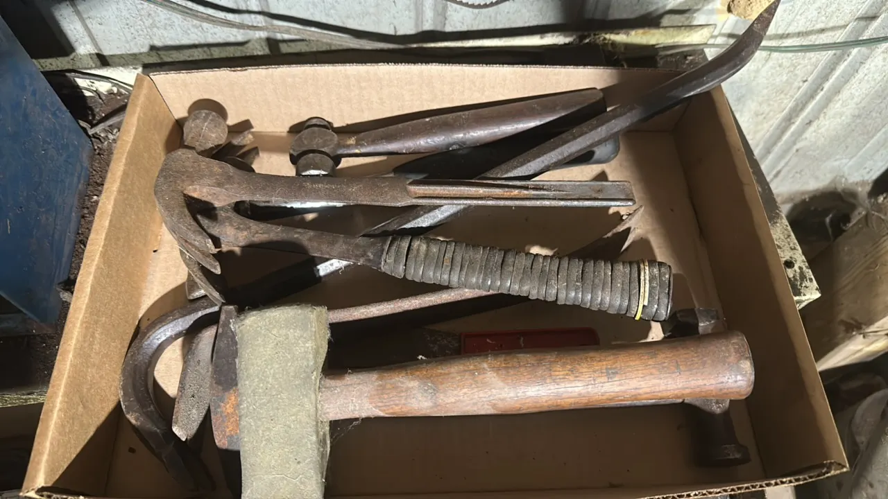 Mallets and hammers
