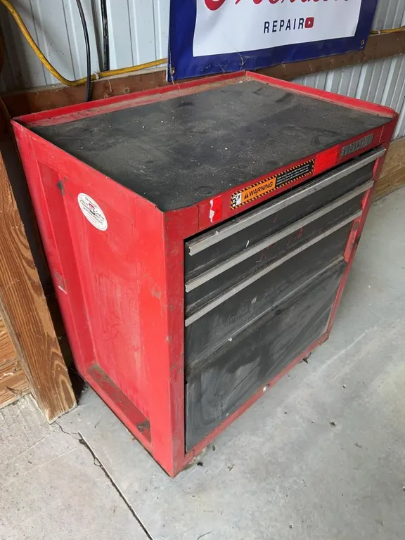 Craftsman rolling tool box with tools