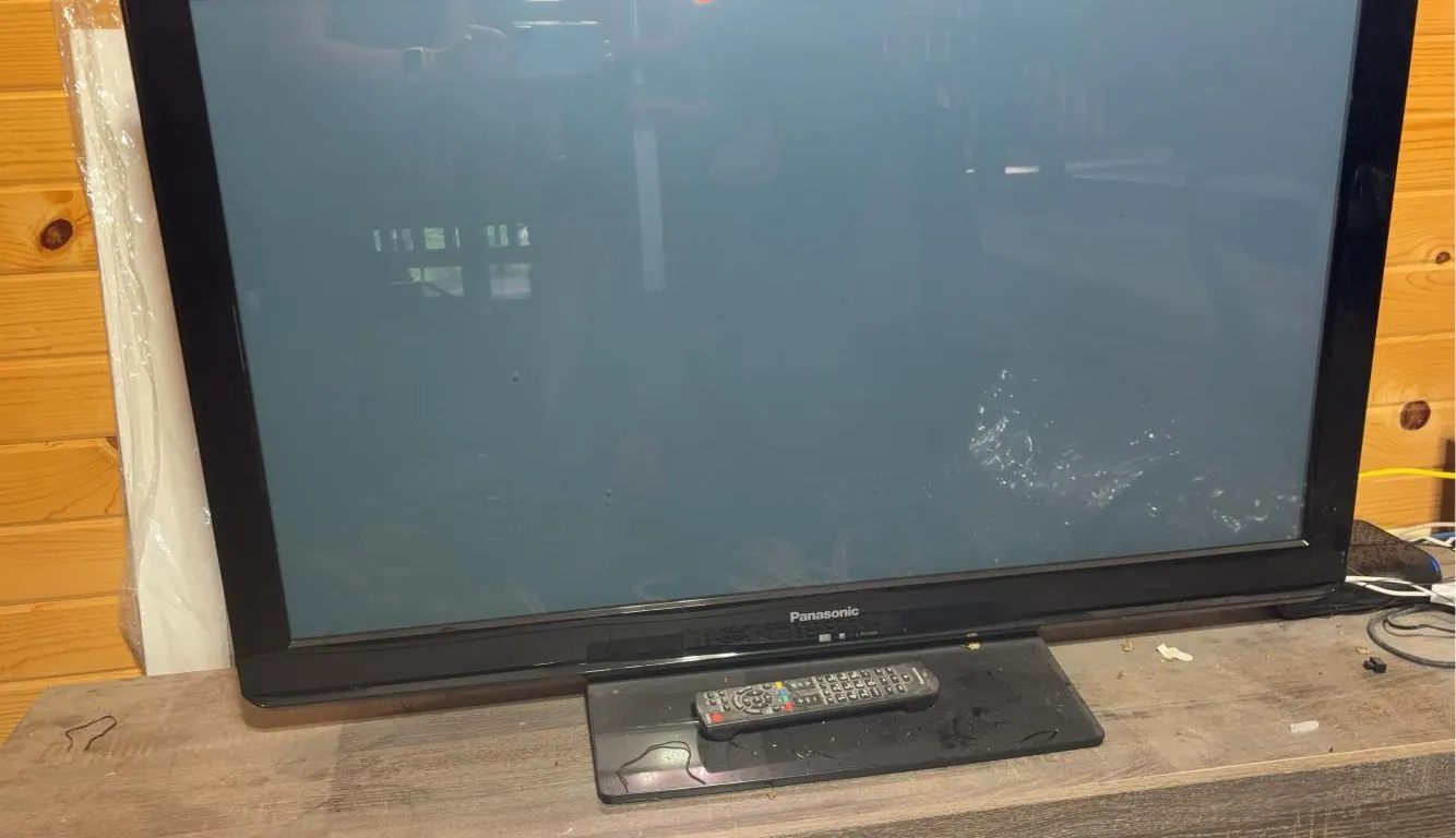 Panasonic Plasma 42” Flatscreen HDTV