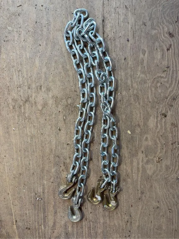 (2) 4’ Double Hooked Chains