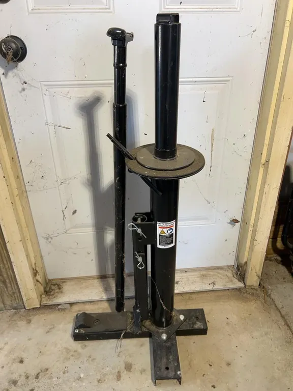 Pittsburgh portable tire changer