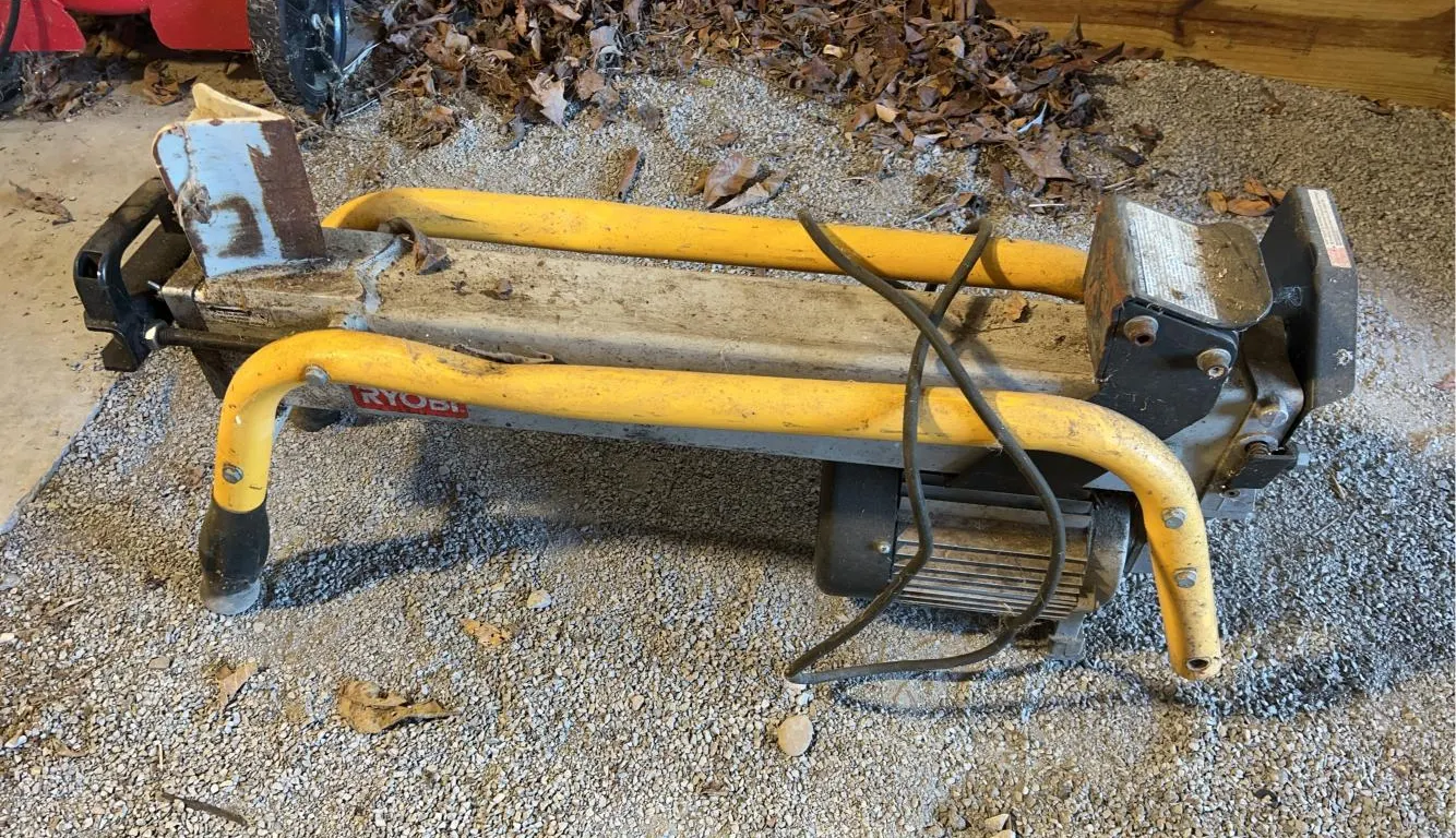 RYOBI 4-Ton Electric Log Splitter