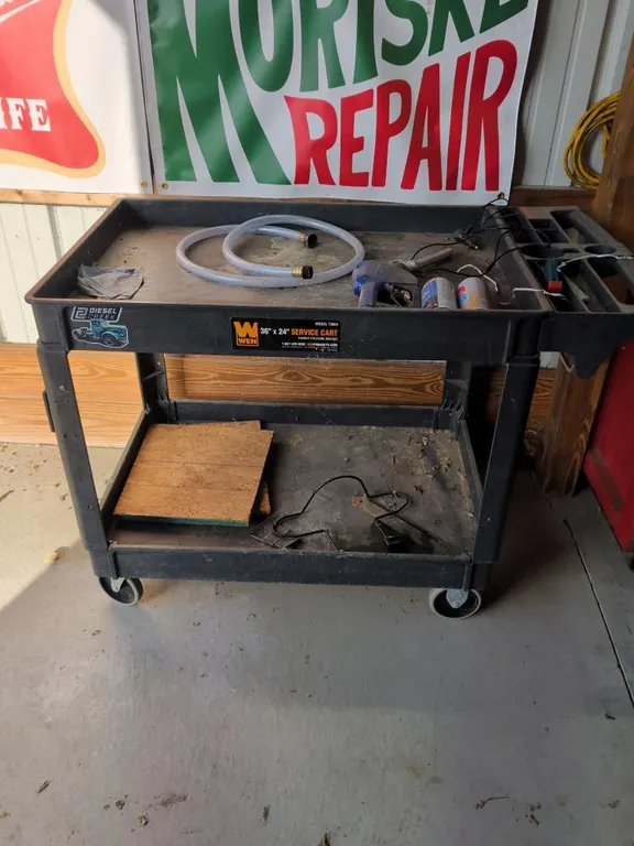 Wen 36"x24" service cart