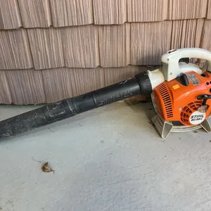 STIHL BG56C leaf blower w/ Mixed Gas Can