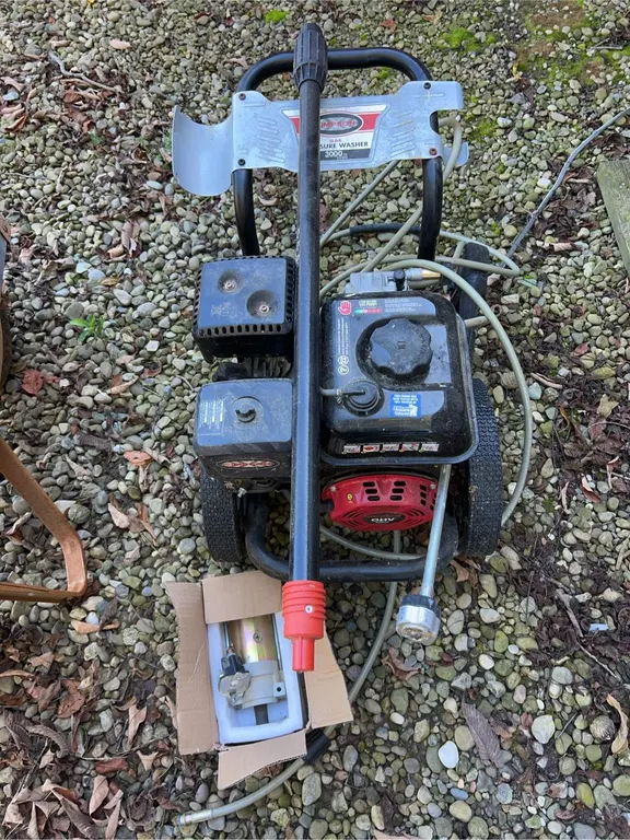 Simpson pressure washer 3000 psi with extra starter