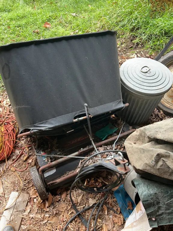 Ranch King 32� Lawn Sweeper & Galvanized Trash Can