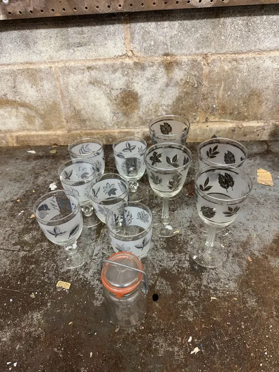 Silver leaf pattern glasses & more