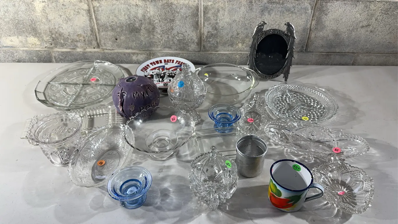 Assorted glassware