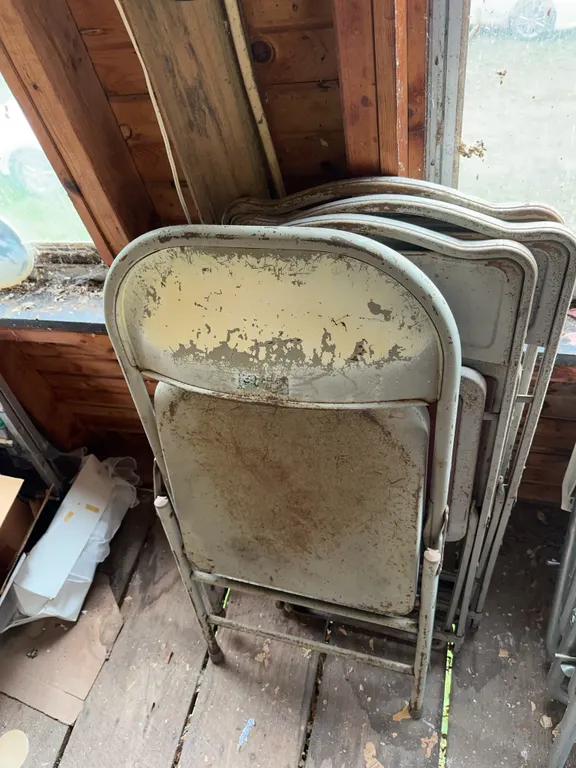 (4)- folding chairs
