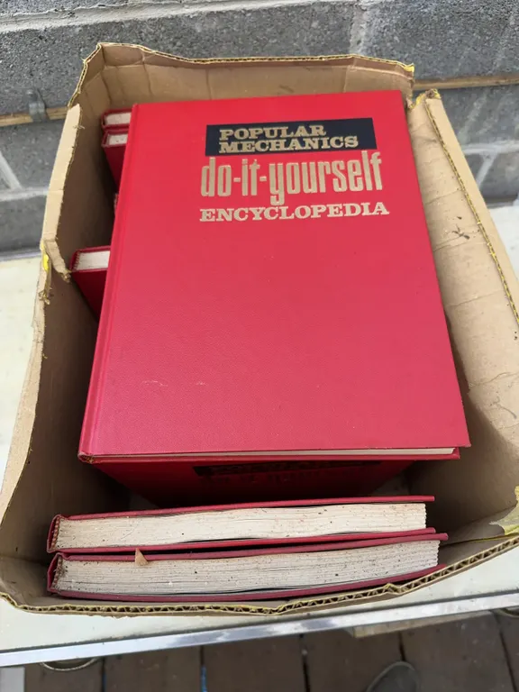 DIY encyclopedias