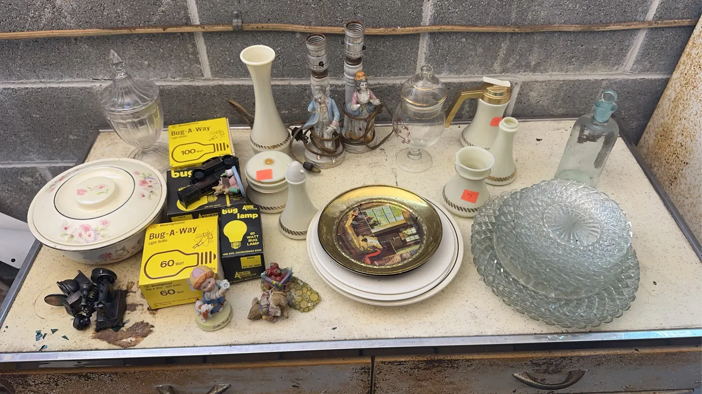 Dishes, table lamps, glassware & more