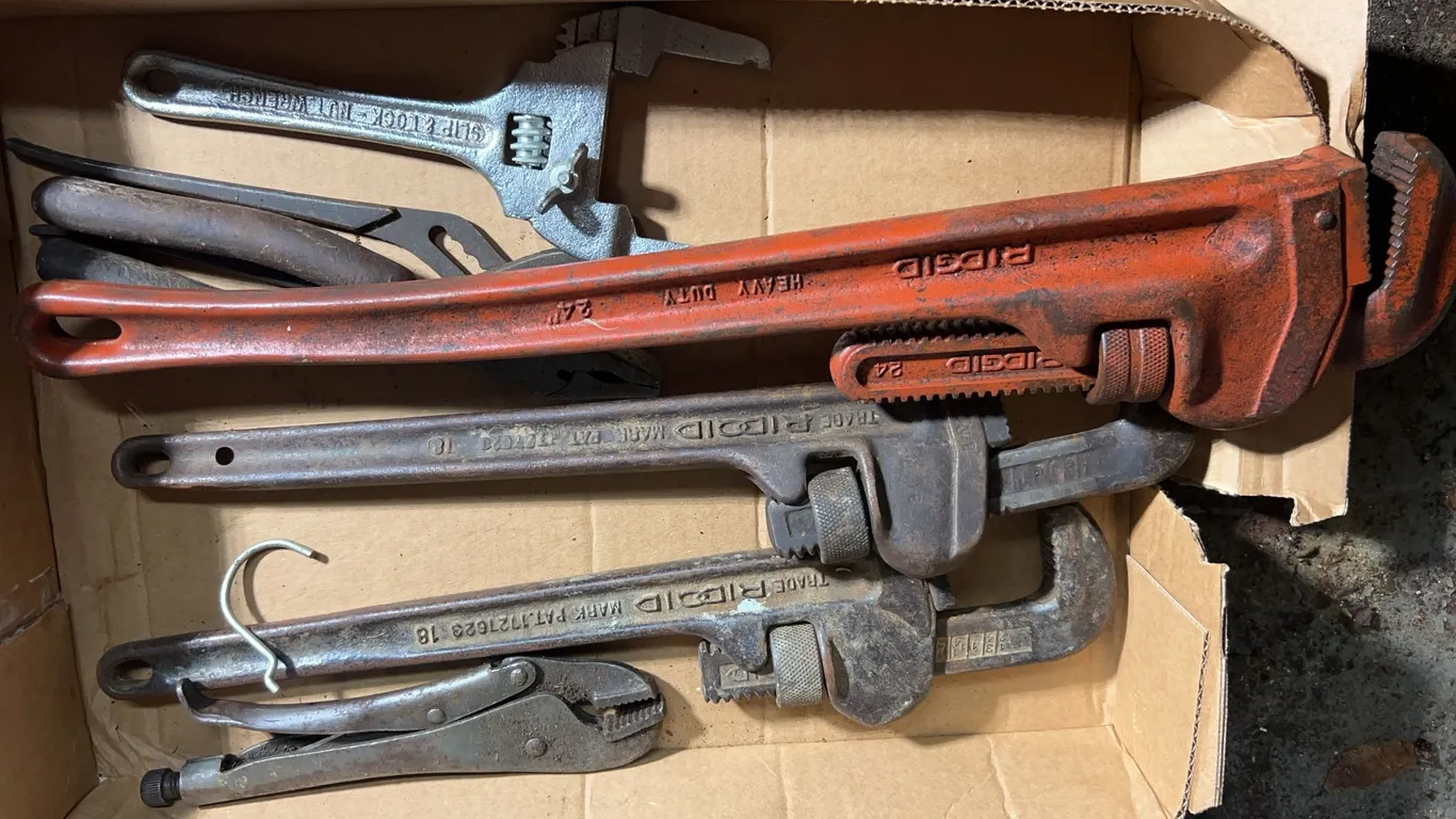 Wrenches Including (2) Rigid 18� & 24�, Nut Wrench & More