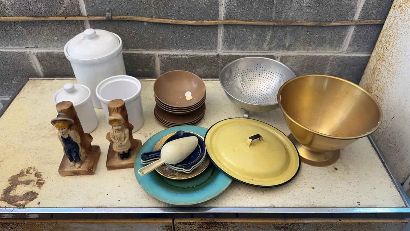Storage canister, decor & more