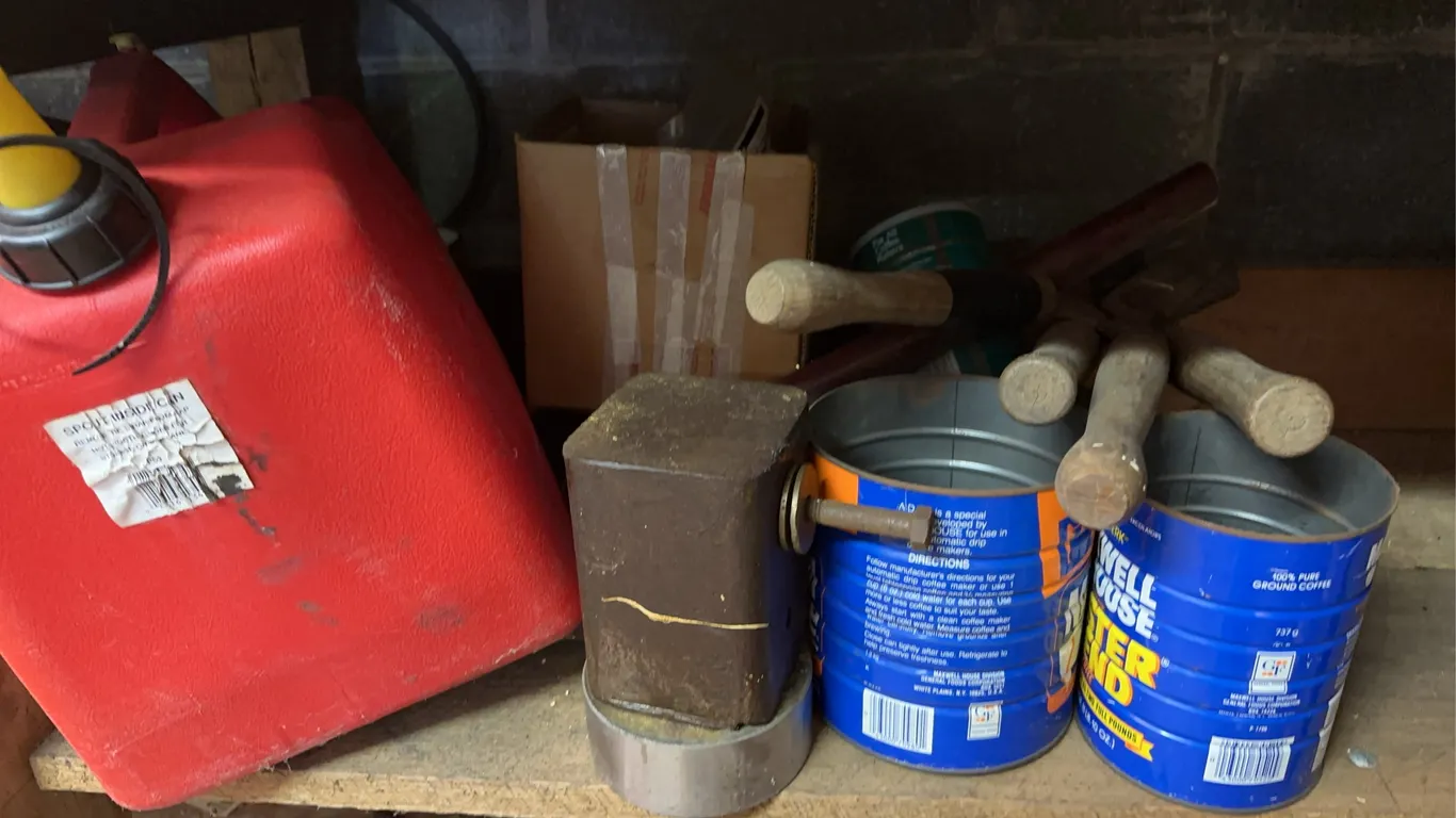 Hand shears, gas jugs, hardware & more